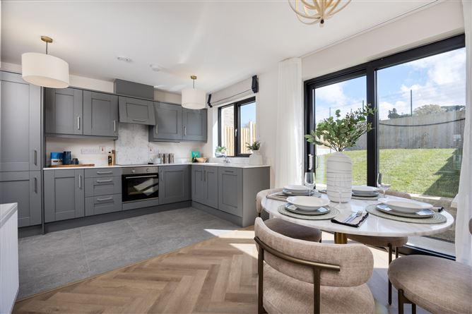 https://photos-a.propertyimages.ie/media/2/9/5/4999592/9c75c88f-c2b5-4bcf-84c4-bdb14f22ed0a_l.jpg