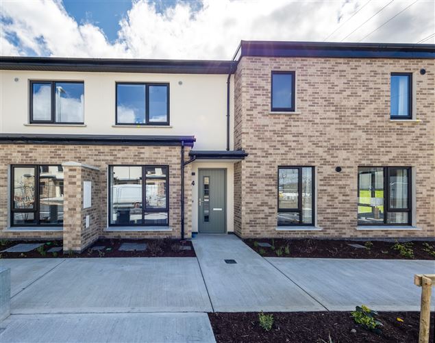 https://photos-a.propertyimages.ie/media/2/9/5/4999592/9c75c88f-c2b5-4bcf-84c4-bdb14f22ed0a_l.jpg
