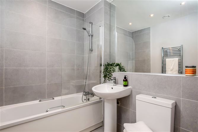Photo 12 of 13 — 13 Beranger House, Clonskeagh,   Dublin 14