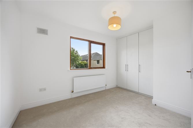 Photo 8 of 12 — 42 Ridgewood Square, Ridgewood, Swords,   County Dublin