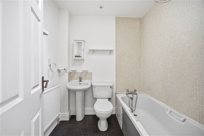 Photo 7 of 12 — 42 Ridgewood Square, Ridgewood, Swords,   County Dublin