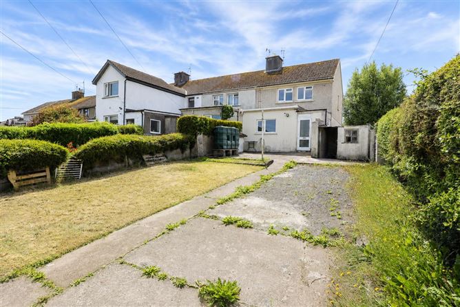 Photo 11 of 11 — 12 Pearse Square, Carrick-on-Suir, Tipperary