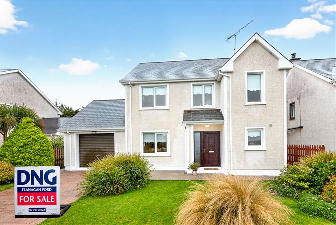 10 Cloch Oir, Carney, Sligo