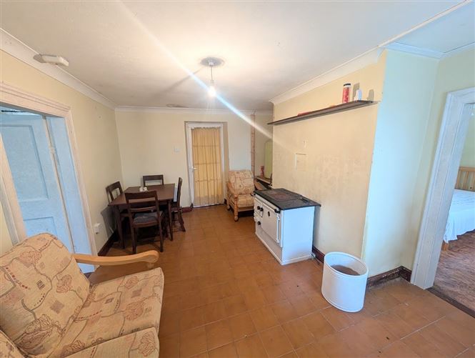 Clash, Toomevara, Nenagh, Tipperary