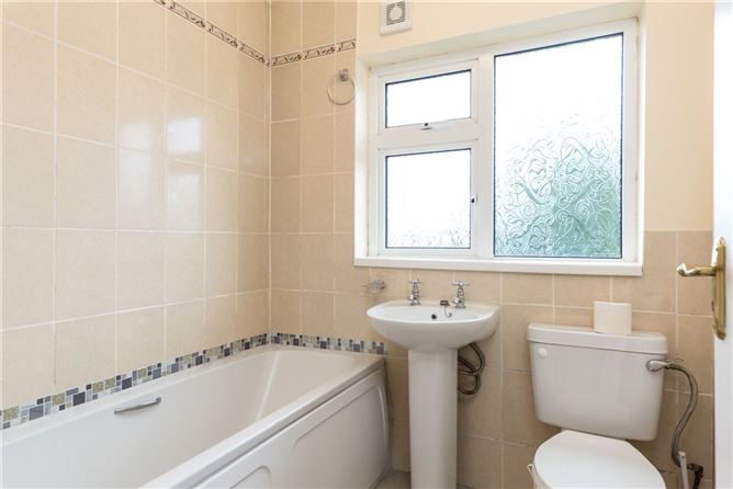 3 Cherryorchard Heights, Enniscorthy, Co. Wexford