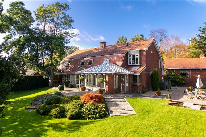 Chr, 2 Ash-Hurst, Military Road, Killiney, County Dublin