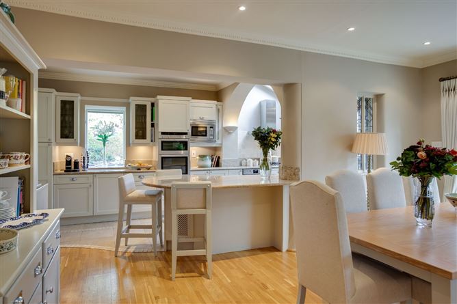 Chr, 2 Ash-Hurst, Military Road, Killiney, County Dublin