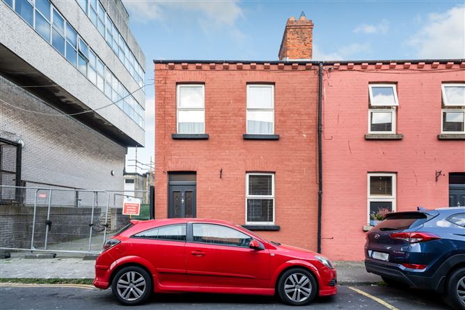 2 ALDBOROUGH PARADE, North City Centre, Dublin 1
