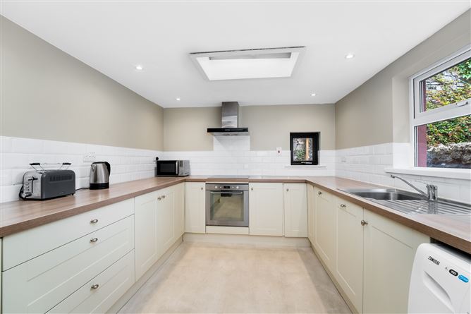 2 ALDBOROUGH PARADE, North City Centre, Dublin 1