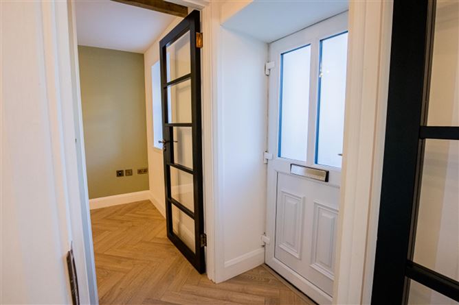 6 St Michaels Place, Gorey, Co. Wexford