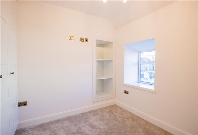6 St Michaels Place, Gorey, Co. Wexford