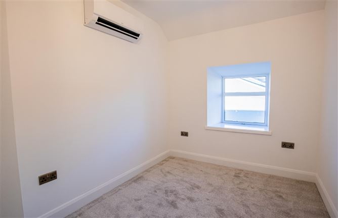 6 St Michaels Place, Gorey, Co. Wexford