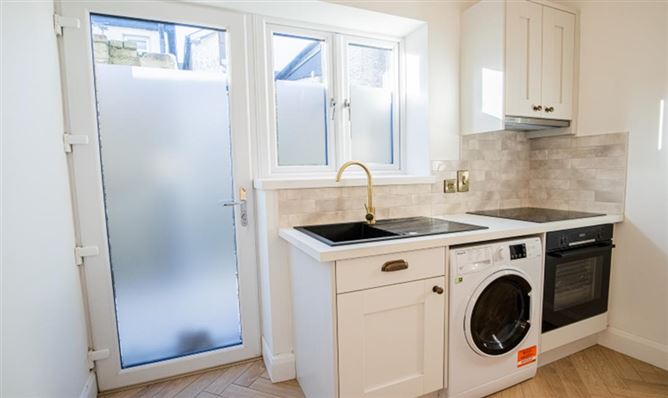 6 St Michaels Place, Gorey, Co. Wexford