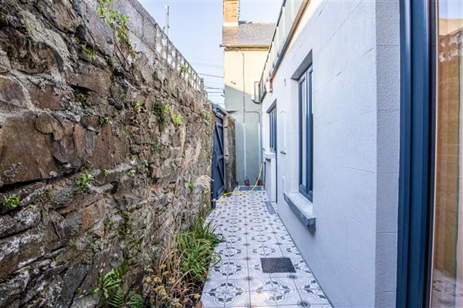 6 St Michaels Place, Gorey, Co. Wexford