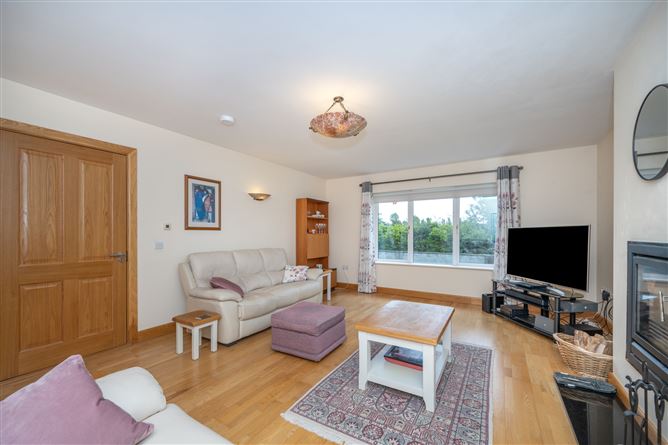 3 Greenhills, Cloghroe, Cork City, Co. Cork