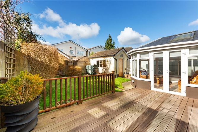 1 Hadleigh Park, Castleknock, Dublin 15