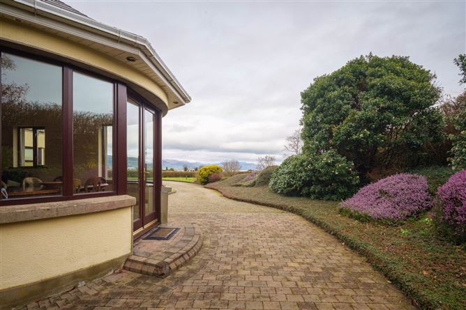Moneymore, Carlingford, County Louth