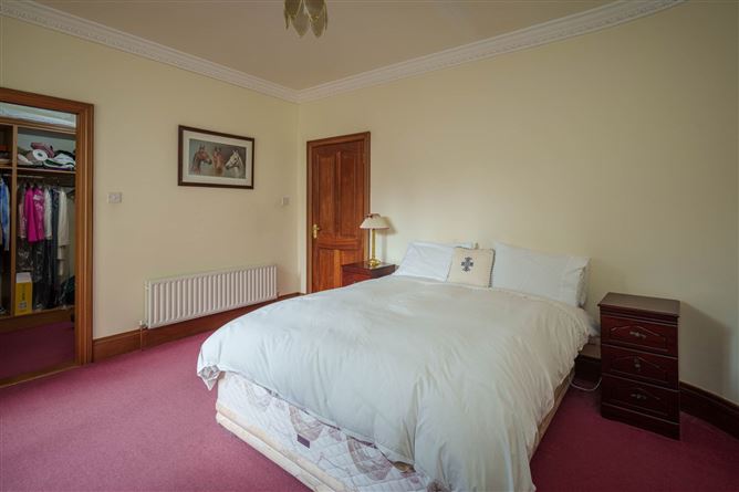 Moneymore, Carlingford, County Louth