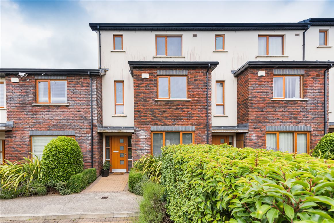 4 Dalriada Court, Knocklyon, Dublin 16