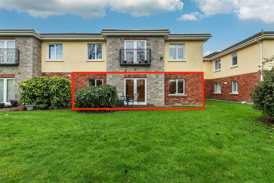 26 Oak Glade Hall, Naas, Co. Kildare