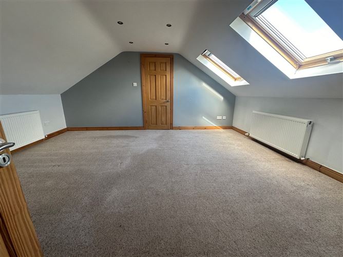 Mountain View, North Commons, Carlingford, Louth