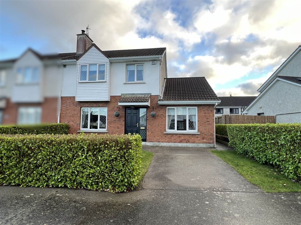 2 Ashgrove Lawn, Clonmel, County Tipperary