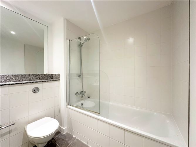 Photo 21 of 34 — Apartment 9, Swan Hall, Belgard Square, Tallaght, Dublin 24
