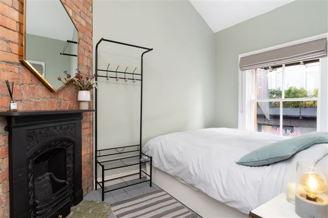 7 Chaworth Terrace, Hanbury Lane, Dublin 8