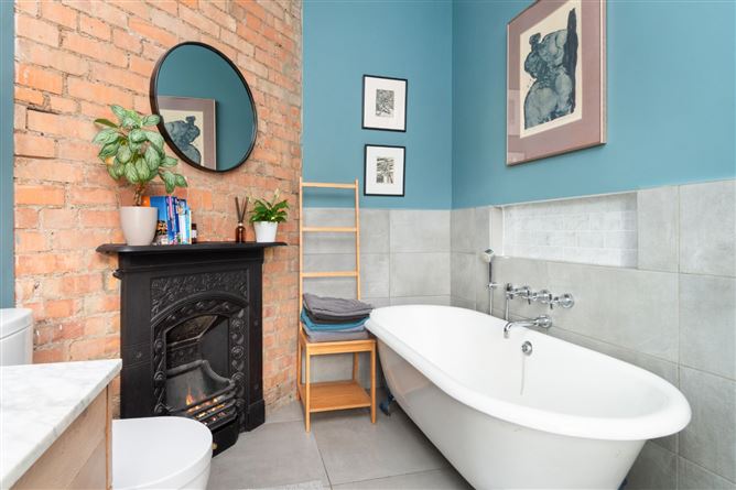 7 Chaworth Terrace, Hanbury Lane, Dublin 8