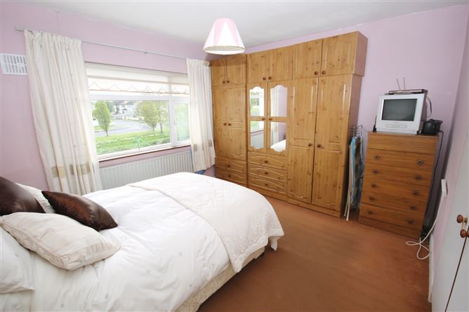 13 Glenview Drive, Tallaght, Dublin 24