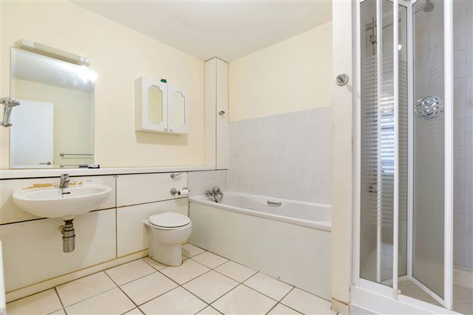 25 The Pavilion, Marine Road, Dun Laoghaire