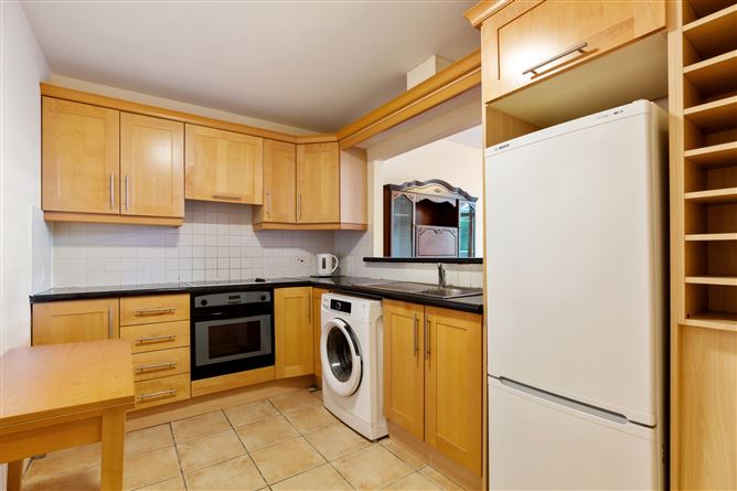 25 The Pavilion, Marine Road, Dun Laoghaire