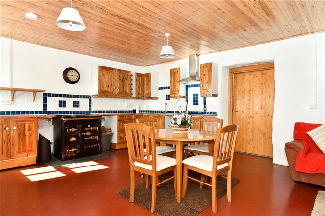 Bantrach Cottage, Ballinahown, Inverin, Galway