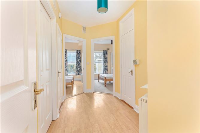 G4 Clonmullen Hall, Edenderry, Offaly