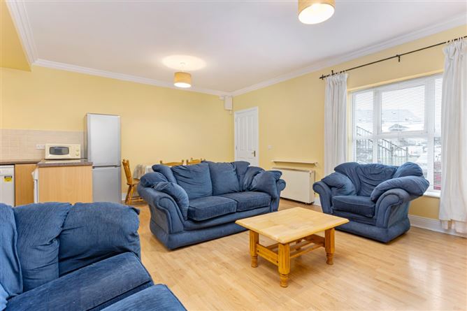 G4 Clonmullen Hall, Edenderry, Offaly