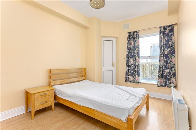 G4 Clonmullen Hall, Edenderry, Offaly