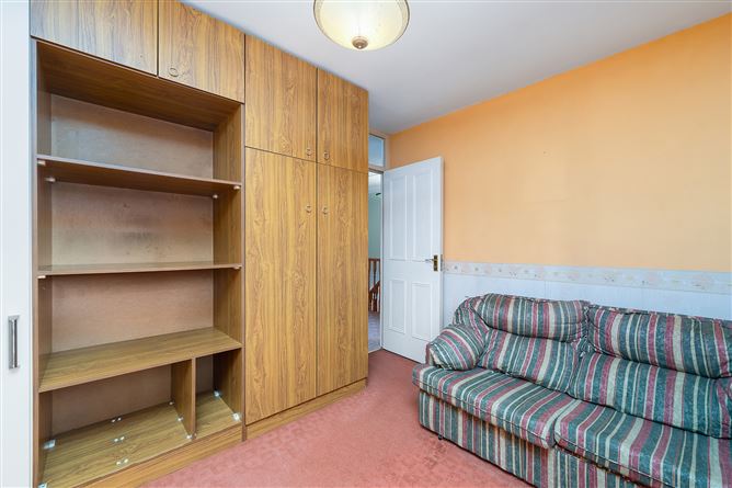 14 Brookville, North Road, Finglas, Dublin 11