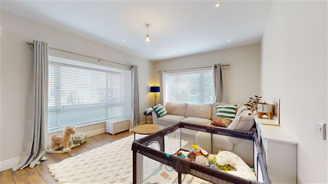 Photo 7 of 31 — 8 Dodderbrook Rise, Ballycullen, Dublin