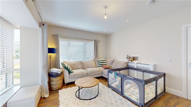 8 Dodderbrook Rise, Ballycullen, Dublin