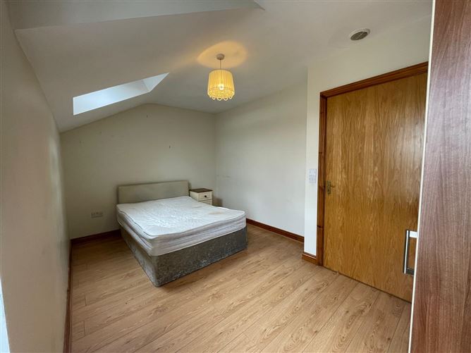 Slade Castle Lane, Saggart, Co. Dublin