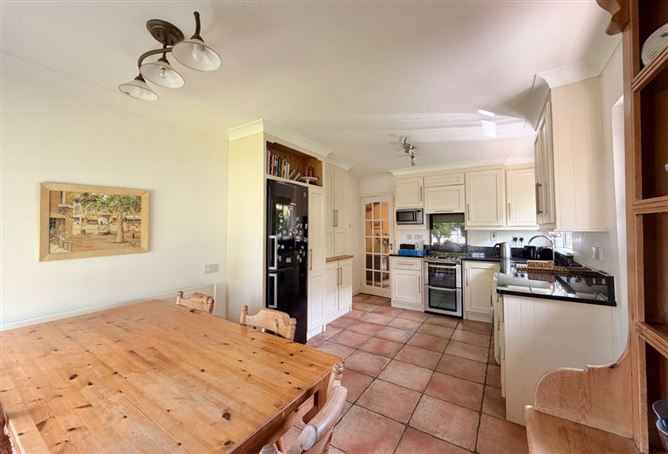 Photo 27 of 70 — 37 Glendine Heights, Kilkenny, Kilkenny