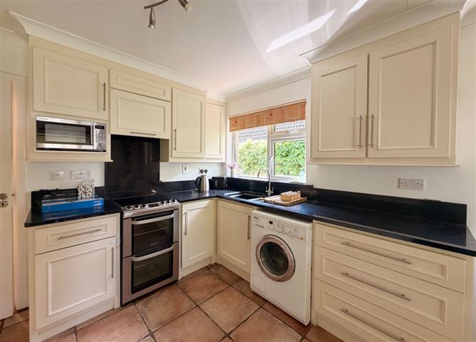 Photo 25 of 70 — 37 Glendine Heights, Kilkenny, Kilkenny