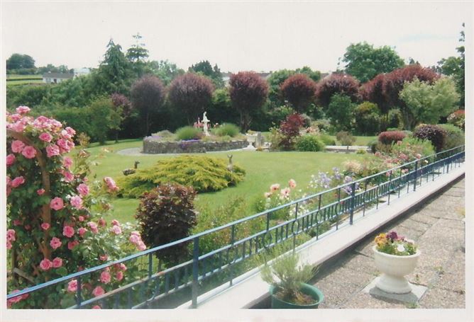 Hy-Brasil, Magherareagh, Ardfinnan, Clonmel, Tipperary