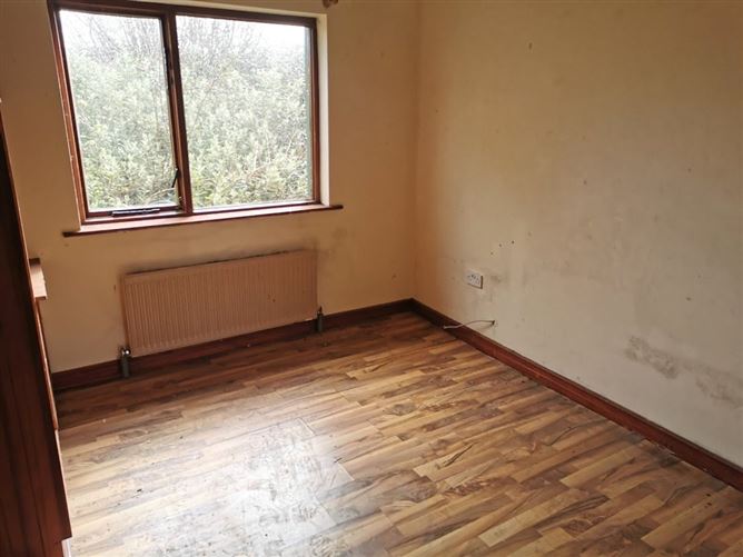 Pine Lodge, Holywell Road, Sligo