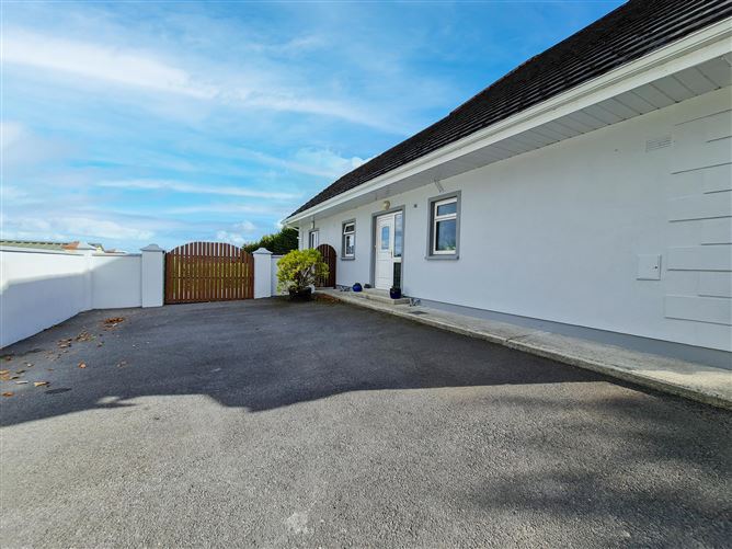 Kinturk Upper, Ballyheane , Castlebar, Mayo