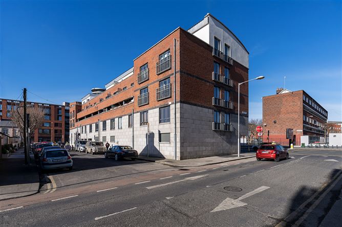 8 Chancery Hall , Smithfield, Dublin 7