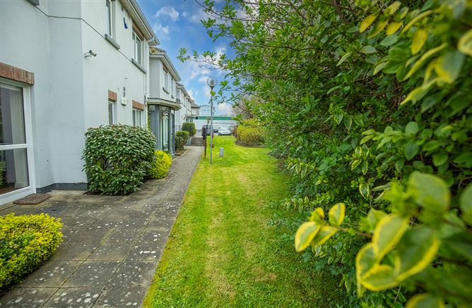 8 Woodlands, Philipsburgh Avenue, Fairview, Dublin 3