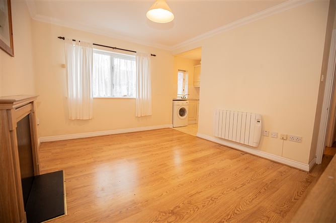 8 Woodlands, Philipsburgh Avenue, Fairview, Dublin 3