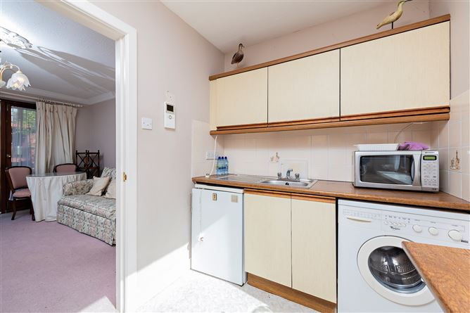 Apt 98 River Gardens, Glasnevin, Dublin 9