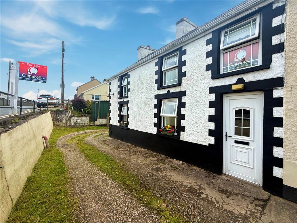 3 Castle Row, Main St., Dungloe, County Donegal